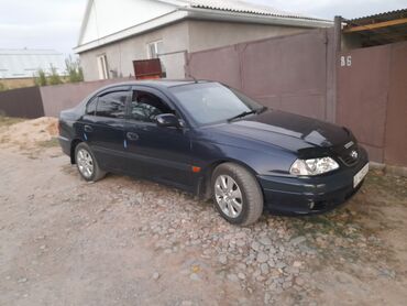 Toyota: Toyota Avensis: 2001 г., 1.8 л, Автомат, Бензин, Седан
