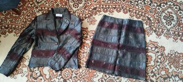 пиджаки женские бишкек: Костюм с юбкой