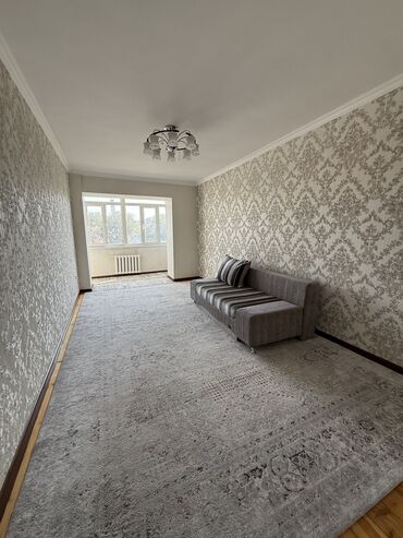 купить квартиру в бишкеке в рассрочку: 4 комнаты, 82 м², Индивидуалка, 4 этаж, Евроремонт