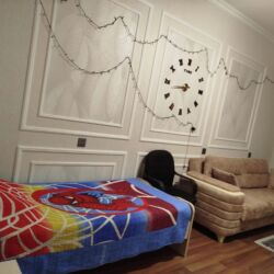 Uzunmüddətli kirayə mənzillər: 2 otaqlı tam əşyalı Kirayə ev verilir.Ev Qara Qarayev tərəfdədir.2 ci — 13