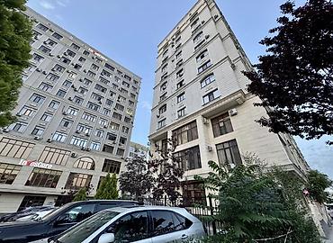Долгосрочная аренда квартир: 4 комнаты — 15