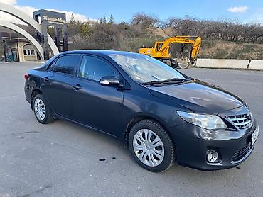 sprinter 4 4: Toyota Corolla: 2012 г., 1.6 л, Механика, Бензин, Седан — 2