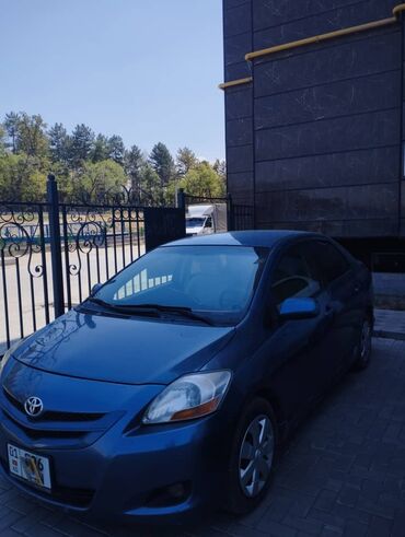 corolla runx: Toyota Yaris: 2007 г., 1.5 л, Автомат, Бензин, Седан