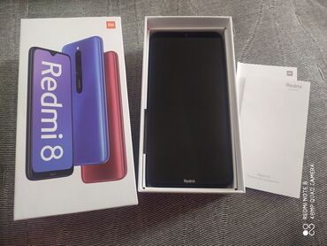 чехлы бу: Xiaomi, Redmi 8, Б/у, 64 ГБ, цвет - Голубой, 2 SIM