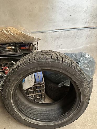 Транспорт: Зимние шины Bridgestone Blizzak Revo GZ 90% протектора - Комплект: 3 — 3