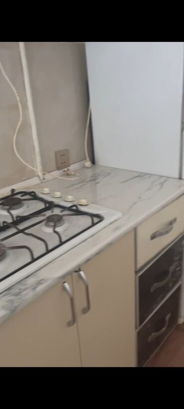 Uzunmüddətli kirayə evlər: 40 kv. m, 1 otaqlı, Su, İnternet, Telefon — 16