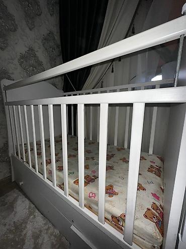 bunk bed: Детская односпальная кровать, Б/у, Для девочки, Для мальчика, С матрасом, ДСП, Самовывоз — 4