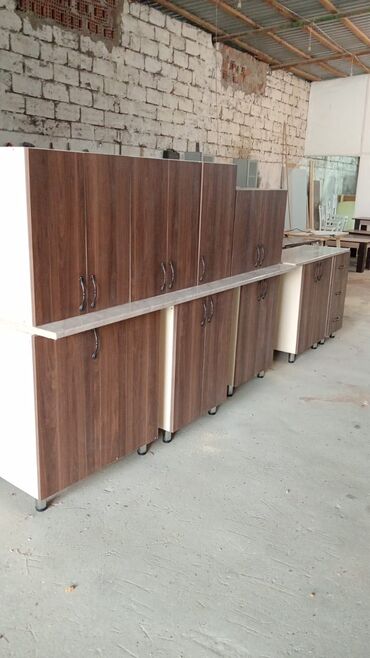 Sifarişlə masa və oturacaq dəstləri: Oval masa, Eyvan üçün, 6 nəfər — 22