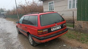 Volkswagen: Volkswagen Passat: 1991 г., 1.8 л, Механика, Бензин, Универсал