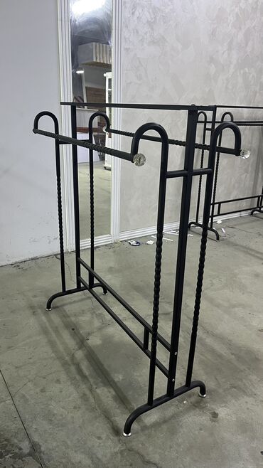 Шкафы для одежды: Шкаф для одежды, Б/у, Прямой, МДФ — 11