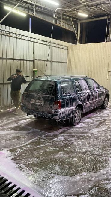 электронный мотоциклы: Volkswagen Golf Variant: 1994 г., 1.8 л, Механика, Бензин, Универсал