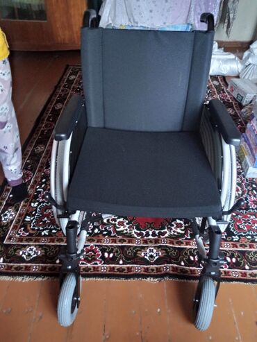 Toy paltarları və aksesuarları: Xeste arabasi. hec islenmeyib