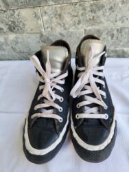 Women's Sneakers and athletic shoes: Converse, 38.5 — 3