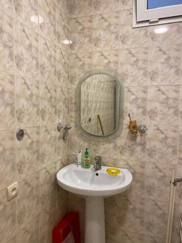 Uzunmüddətli kirayə mənzillər: Gənclik və 28 May metrolarına yaxın məsafədə 3 mərtəbəli binanın 3-cü — 11