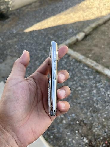 telefon akse: Nokia E6, rəng - Ağ, Düyməli — 2