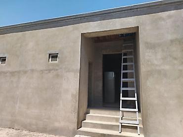 ev ve bag: Satılır: həyət evi Əlaqə nömrəsi: 0506307210 - Tikinti: daş divarlar — 3