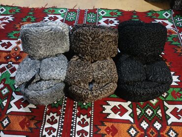 Рубашки: Kişi papağı.milli papaq .buxara papaqlar.quzu derisinden papaqlar
