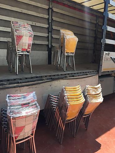 Sifarişlə restoran mebeli: Rəngarəng dəri xrom metal karkaslı oturacaq stulları. Coxlu sayda — 3