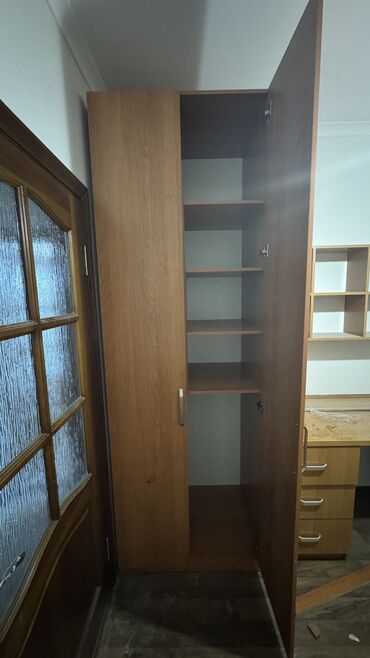 Мебель на заказ: Производство торговых островков, стеллажи, витрины, полки, мебель — 9