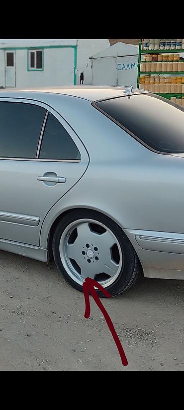 голыф 2: Литые Диски R 18 AMG, Комплект, отверстий - 5, Б/у — 1