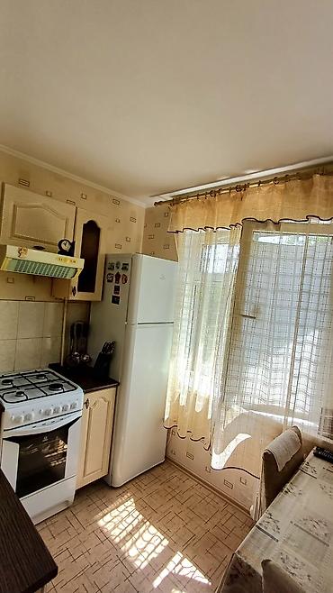 пл: 2 комнаты, 44 м², 4 мкр 104 серия, 4 этаж, Дизайнерский ремонт — 10