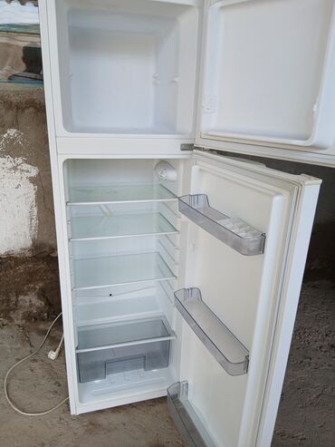 холодильный шкаф: Холодильник Двухкамерный, 1 *