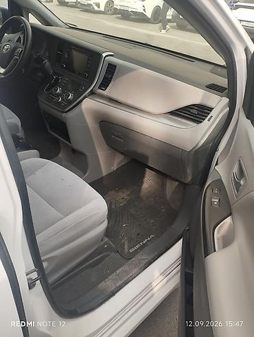 тоета сиенна: Toyota Sienna: 2020 г., Автомат, Бензин, Минивэн — 5