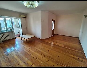 Продажа квартир: 3 комнаты, 60 м², 5 мкр Индивидуалка, 5 этаж, Старый ремонт — 2