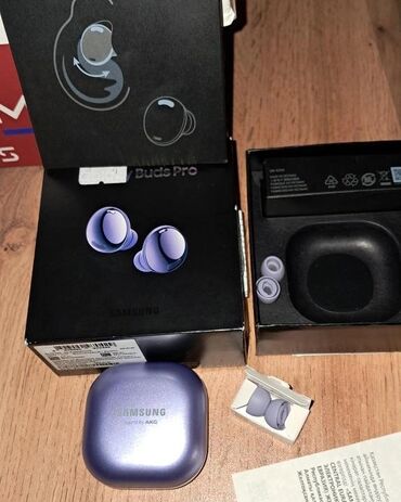 samsung buds qiymeti: SAMSUNG markasidir coxx az işlənib. 450 manata alinib 170 manata