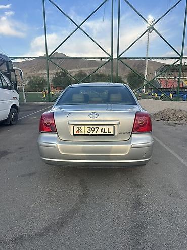 Toyota: Toyota Avensis: 2004 г., 2 л, Автомат, Бензин, Седан — 4