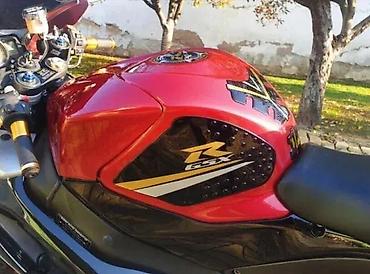 glock 17: Suzuki GSXR K7-k8 Bočni štitnici rezervoara - Stikeri - 1868 📌 Opis — 3