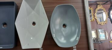 Мойдодыры: Müasir hamam otaqları üçün nəzərdə tutulmuş bu lavabo, qəşəng və