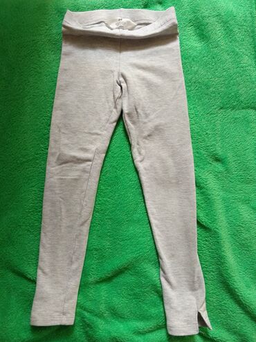 Helanke: H&M, 116-122 — 3