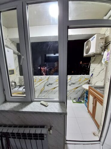 Uzunmüddətli kirayə mənzillər: 2 otaqli mənzil – studiya tipli mətbəx və geniş yataq otağı - Açıq — 10