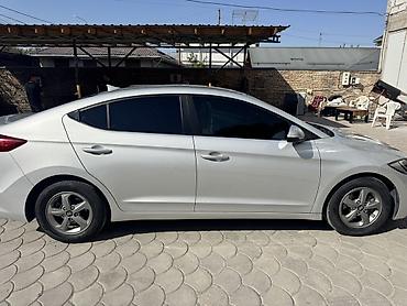 byd son: Hyundai Elantra: 2018 г., 1.6 л, Автомат, Бензин, Седан — 8