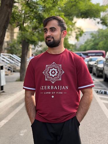 футболка: Bordo rəngli qısaqol kişi futbolkası – “Azerbaijan • Land of Fire” — 1