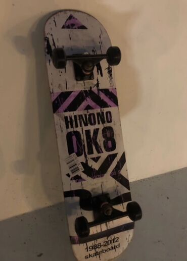 Музыкальные инструменты: Skateboard – HINONO OK8 - Lövhə: Üz tərəfdə qrafik dizayn, “HINONO
