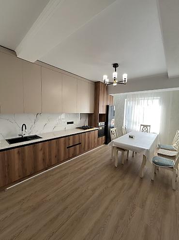 гостиница аламединский рынок: 2 комнаты, 66 м², Элитка, 2 этаж, Евроремонт — 1
