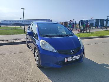 Honda: Honda Jazz: 2011 г., 1.3 л — 2