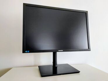 Monitori: Samsung PLS Monitor 24"   Prodajem vrhunski monitor Samsung — 1