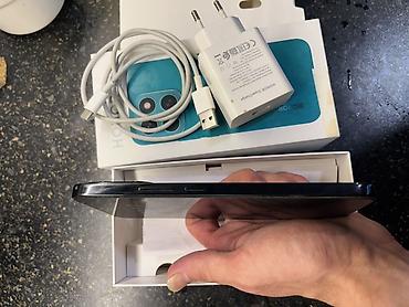32 gb telefon: Honor 128 GB, rəng - Qara, Sənədlərlə — 4