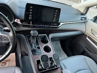 Toyota: Toyota Sienna: 2021 г., 2.5 л, Автомат, Гибрид, Минивэн — 9