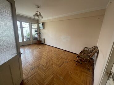 Uzunmüddətli kirayə mənzillər: Mənzil – geniş və işıqlı planlama - Girişdə dəhliz, bir neçə otağa — 3