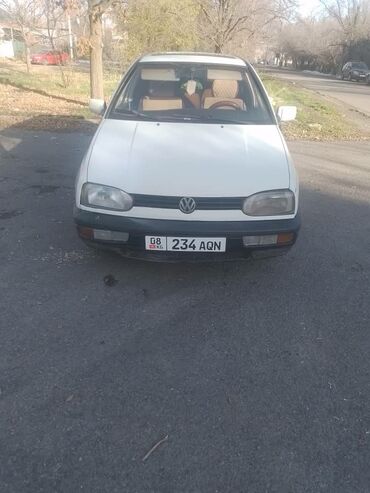 Volkswagen: Volkswagen Golf: 1994 г., 1.6 л, Механика, Бензин, Хэтчбэк