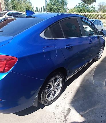 w210 oturacaq: Chevrolet Cruze sedan – mavi rəng.maşın idealdır.bütün rasxodlar — 5