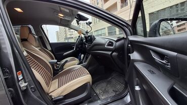 Suzuki: Suzuki SX4 S-Cross Hybrid – şəhər və uzun yol üçün rahat krossover — 4