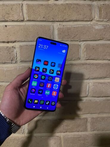 samsunq a 21s: Xiaomi 13 Lite, 128 GB, rəng - Qara, 
 Qırıq