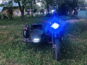 sederek motosiklet: Dnepr - dnepr, 550 sm3, 2000 il