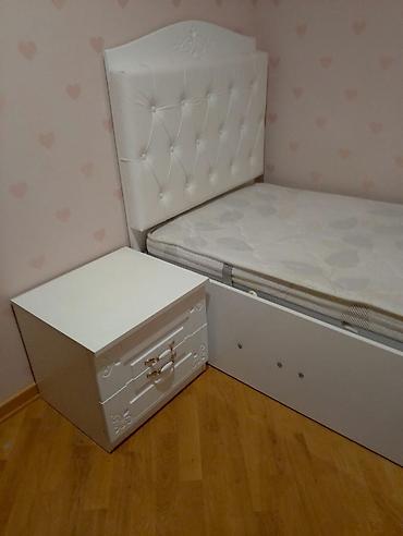 Yeni, Təknəfərlik çarpayı, Bazalı, Matras ilə, Siyirməli