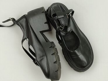 buty do stroju krakowskiego: Лофери та туфлі жіночі, розмір 38, стан - Дуже гарний